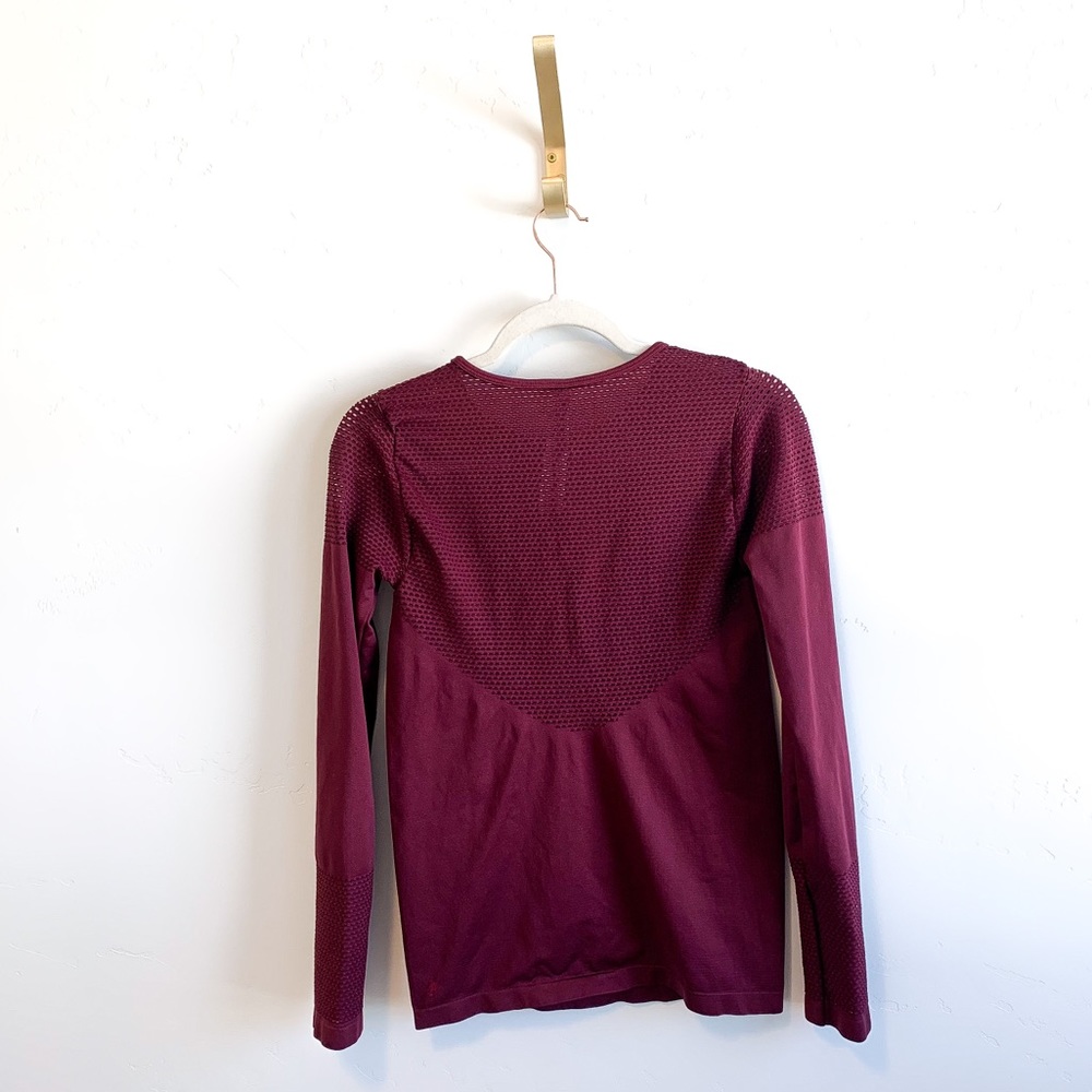 Fabletics Musetta Seamless Mesh Long Sleeve Shirt - Picture 8 of 8